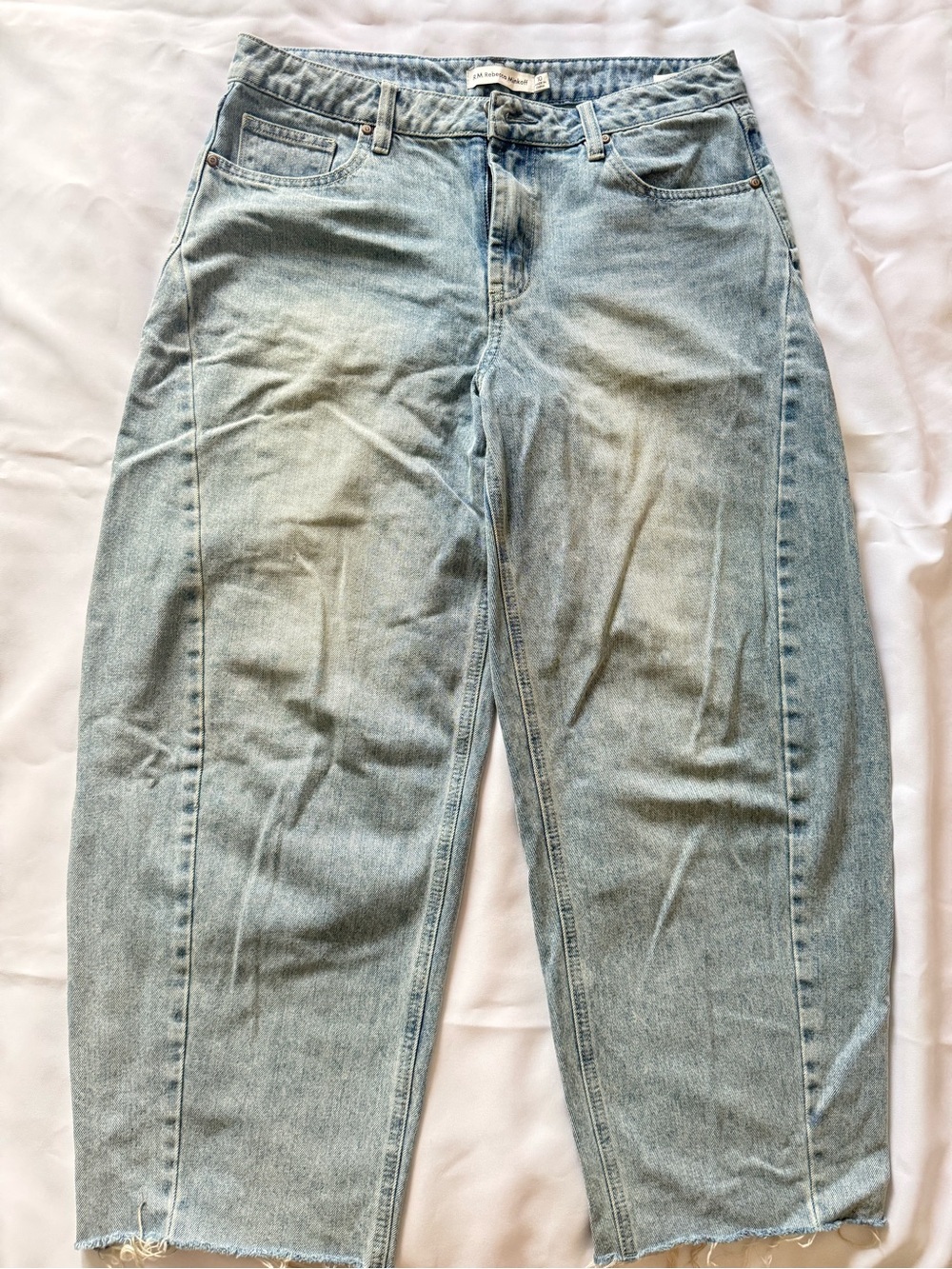 2 pairs of Rebecca Minkoff jeans size 10 ,and Song size 7/28. - Picture 8 of 15